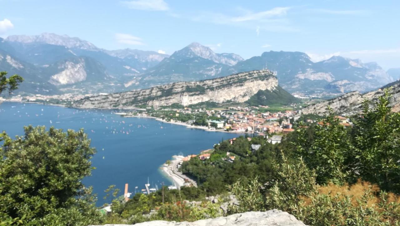 Casa Meda Tabachere Appartamento Sirmione Desenzano Del Garda Pozzolengo Luaran gambar